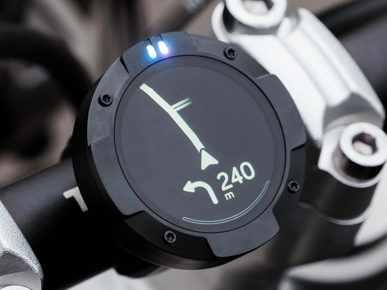 Beeline Moto 2 Review: Navigation Reimagined for the Modern Rider